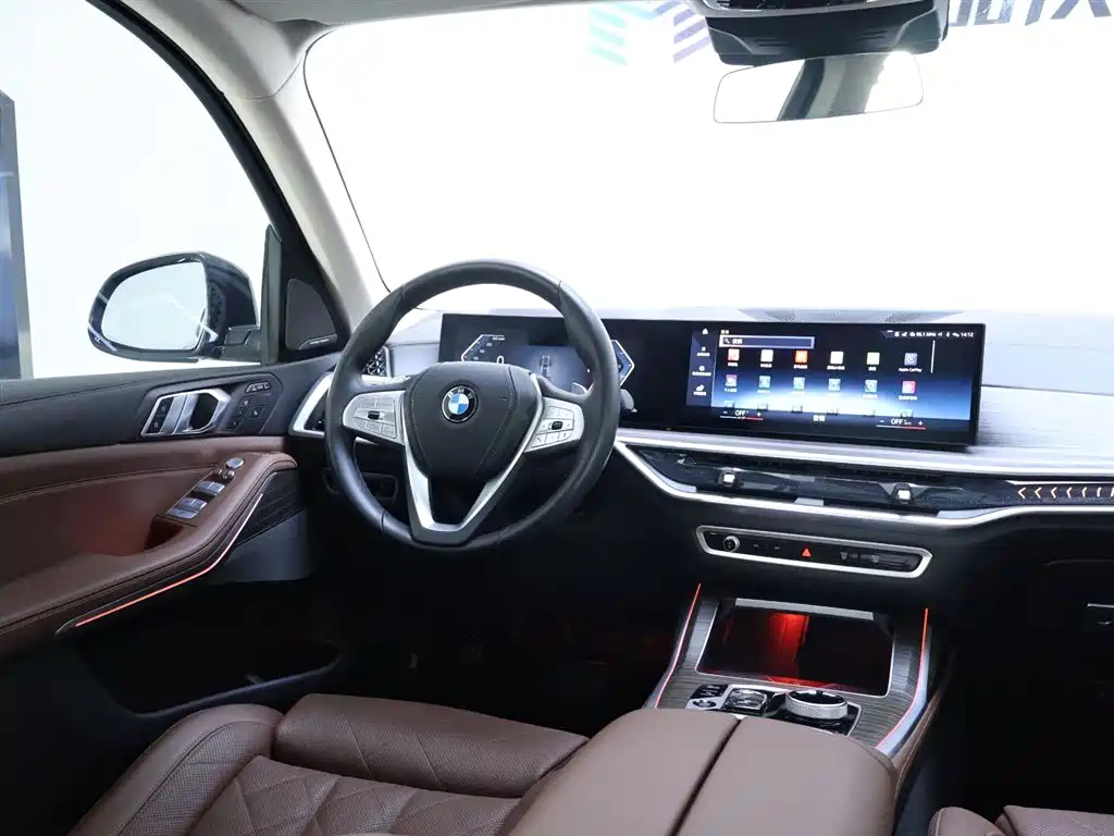 BMW X7 2023 xDrive40i Leading Luxury Package купить на сайте DeffCars
