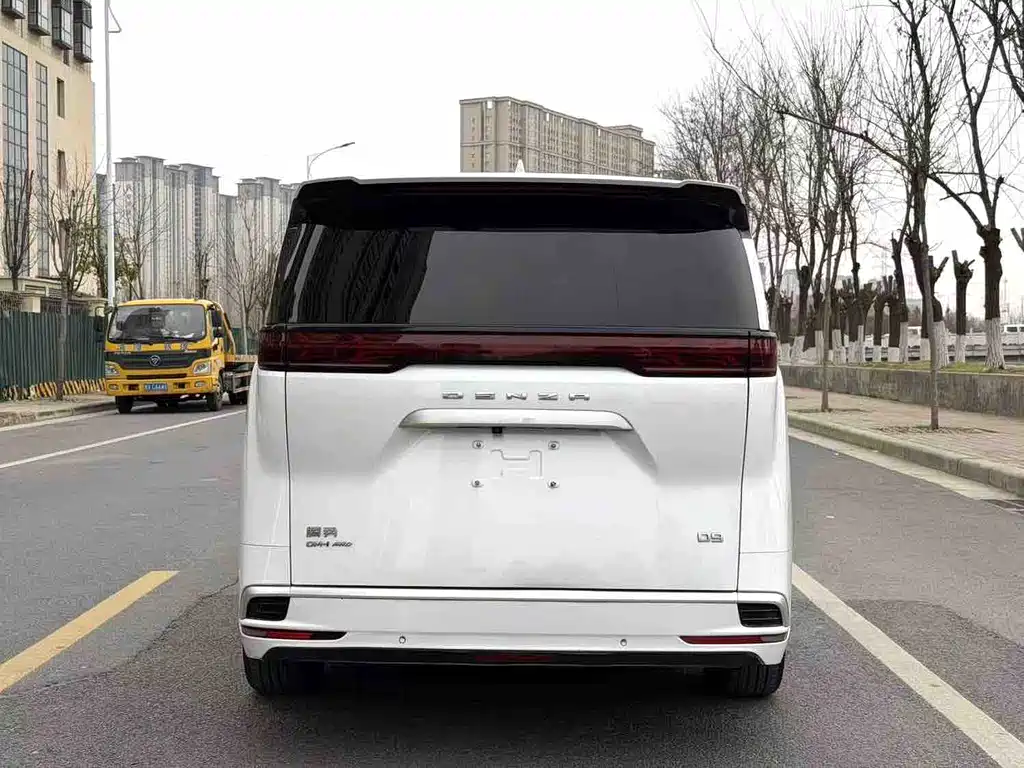 Denza D9 2022 DM-i 970 four-wheel drive flagship model купить на сайте DeffCars
