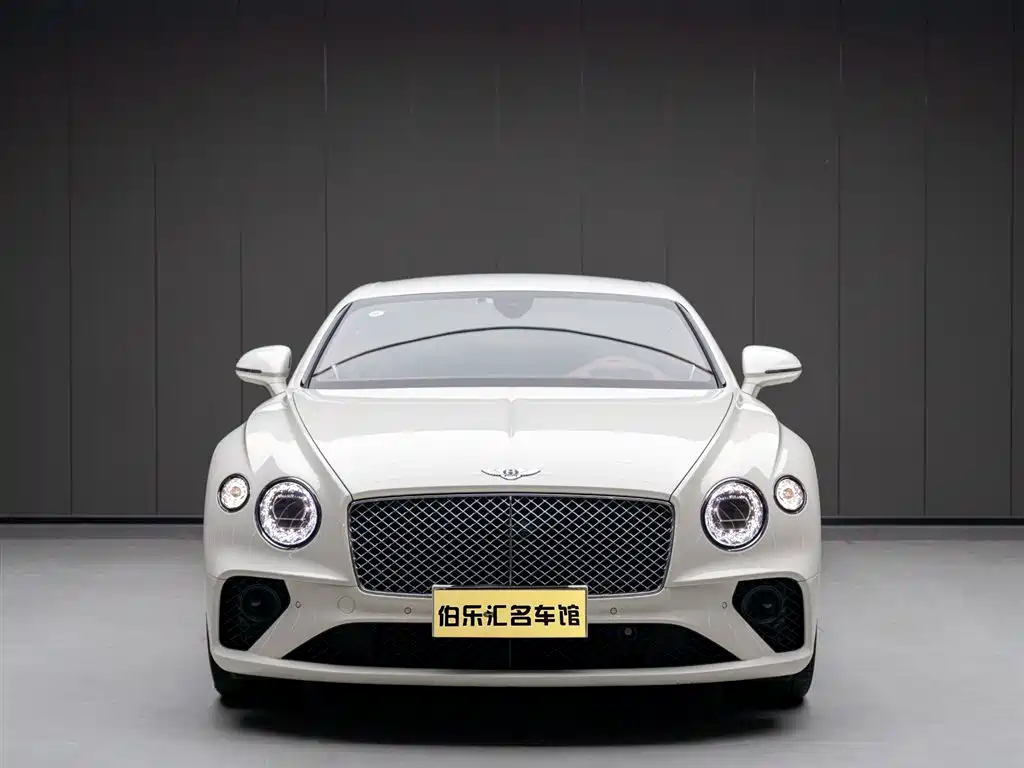 Continental 2020 4.0T GT V8 купить на сайте DeffCars