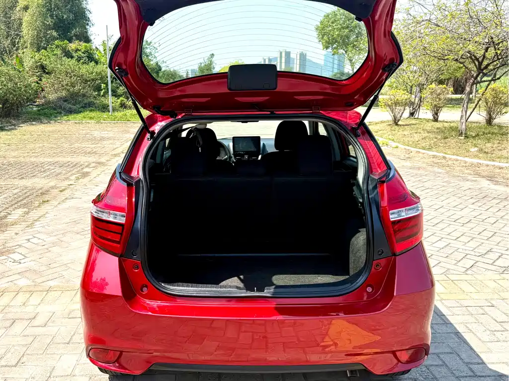 YARiS L Zhixuan 2016 facelift 1.5E CVT charming version купить на сайте DeffCars