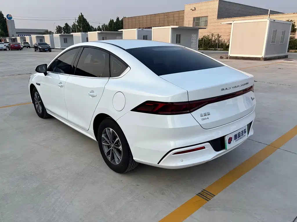 Qin PLUS 2024 Honor Edition DM-i 55KM Leading Model купить на сайте DeffCars