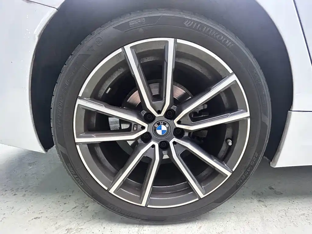 BMW 3 Series 2023款 320Li M运动套装 купить на сайте DeffCars