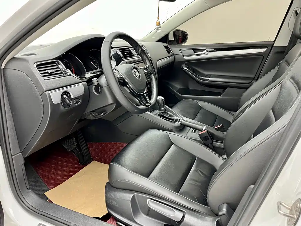 Sagitar 2018 1.6L automatic comfort model купить на сайте DeffCars