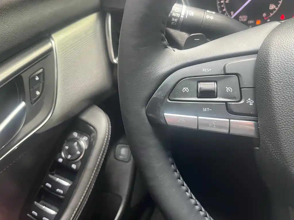 Cadillac CT5 2021 28T luxury model купить на сайте DeffCars