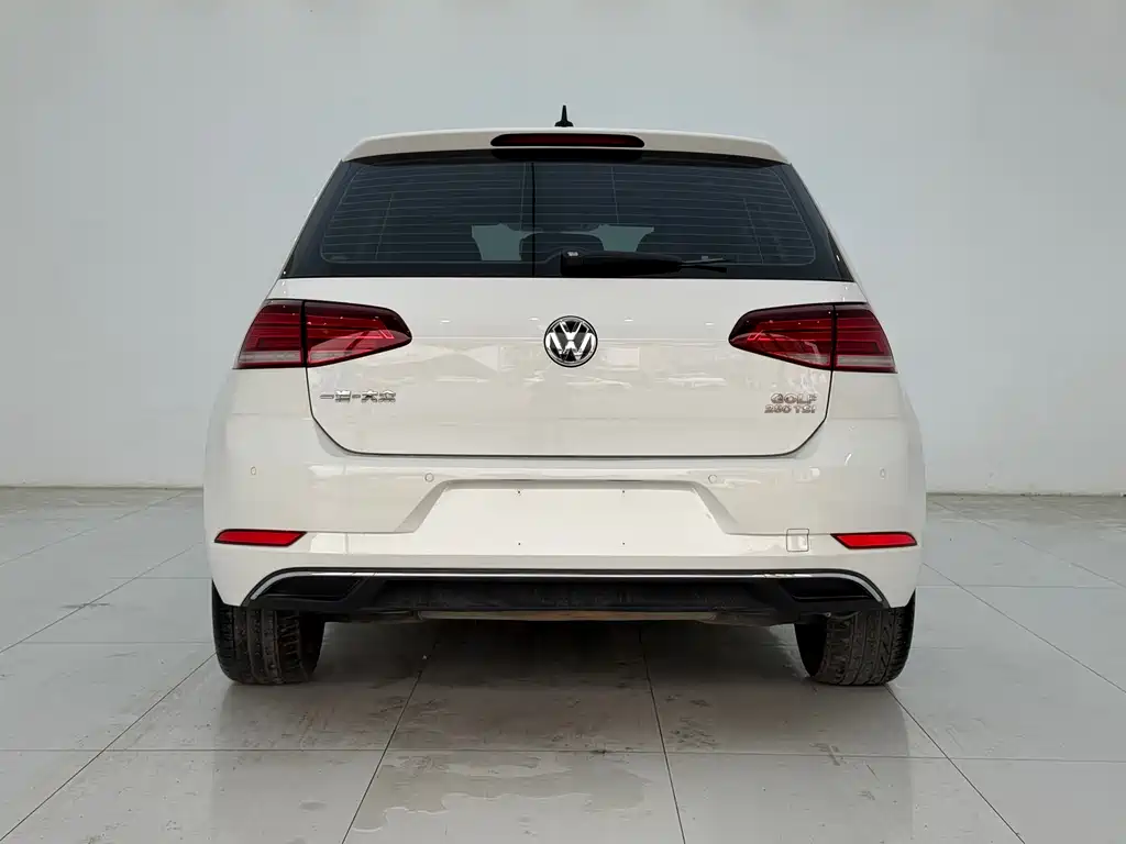 Golf 2020 280TSI DSG comfort model купить на сайте DeffCars