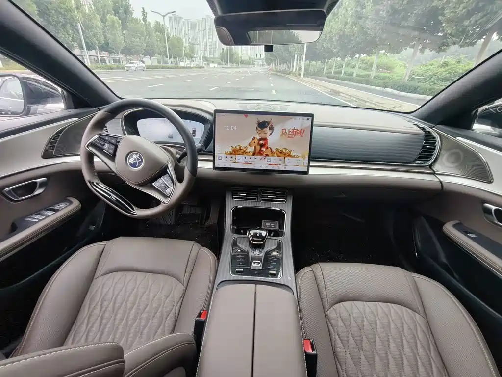 Han 2025 DM-i 125KM premium model купить на сайте DeffCars