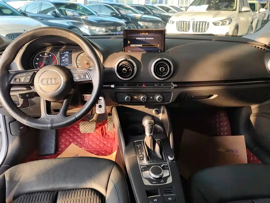 Audi A3 2019 Limousine 35 TFSI Fashion Type National VI купить на сайте DeffCars