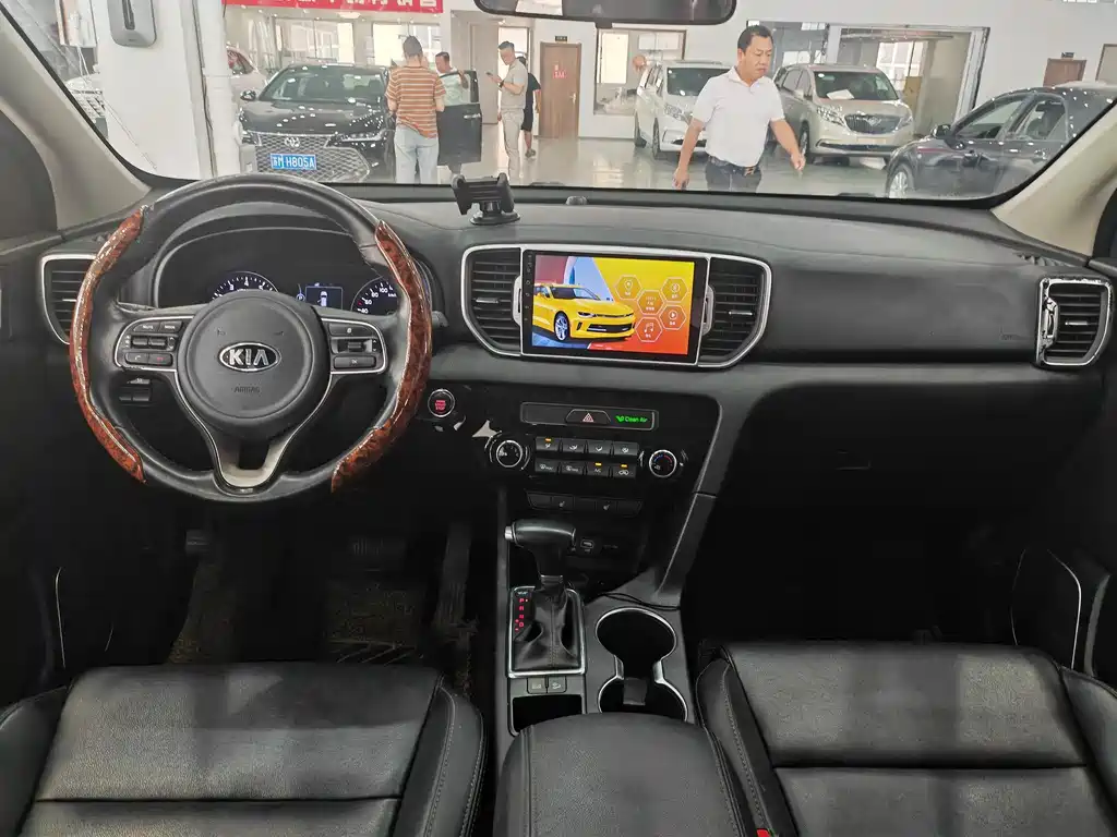 Kia KX5 2016 2.0L automatic two-wheel drive GLS купить на сайте DeffCars