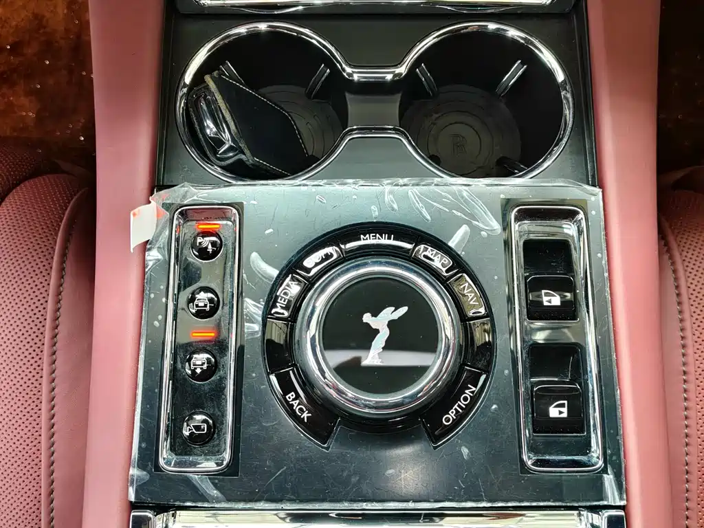 Ghost 2021 6.7T standard wheelbase version купить на сайте DeffCars