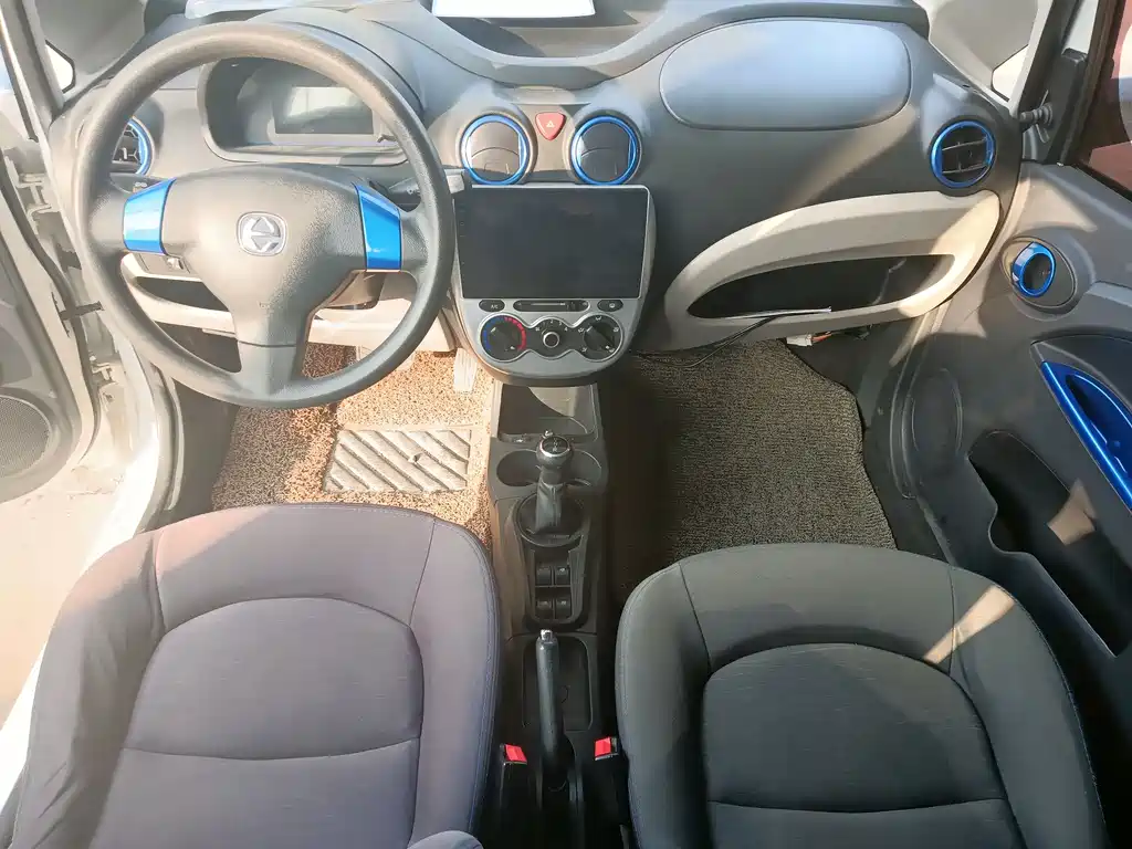 Jiangling E200L 2018 E200L Standard Type (250KM) купить на сайте DeffCars