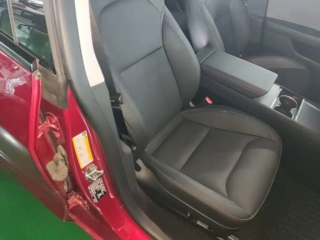 Model 3 2023 rear-wheel drive version купить на сайте DeffCars
