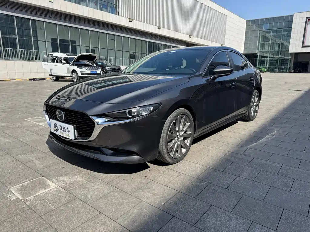 Mazda3 Angkesela 2023 2.0L Automatic Premium Edition купить на сайте DeffCars