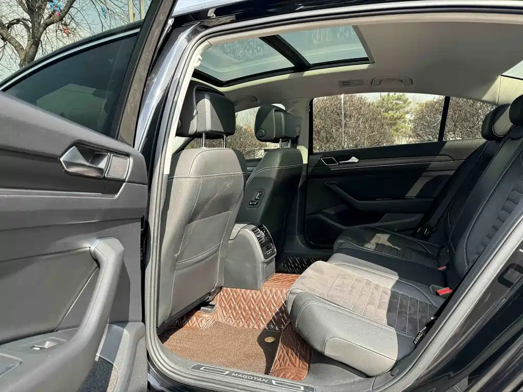 Magotan 2020 380TSI DSG luxury model купить на сайте DeffCars