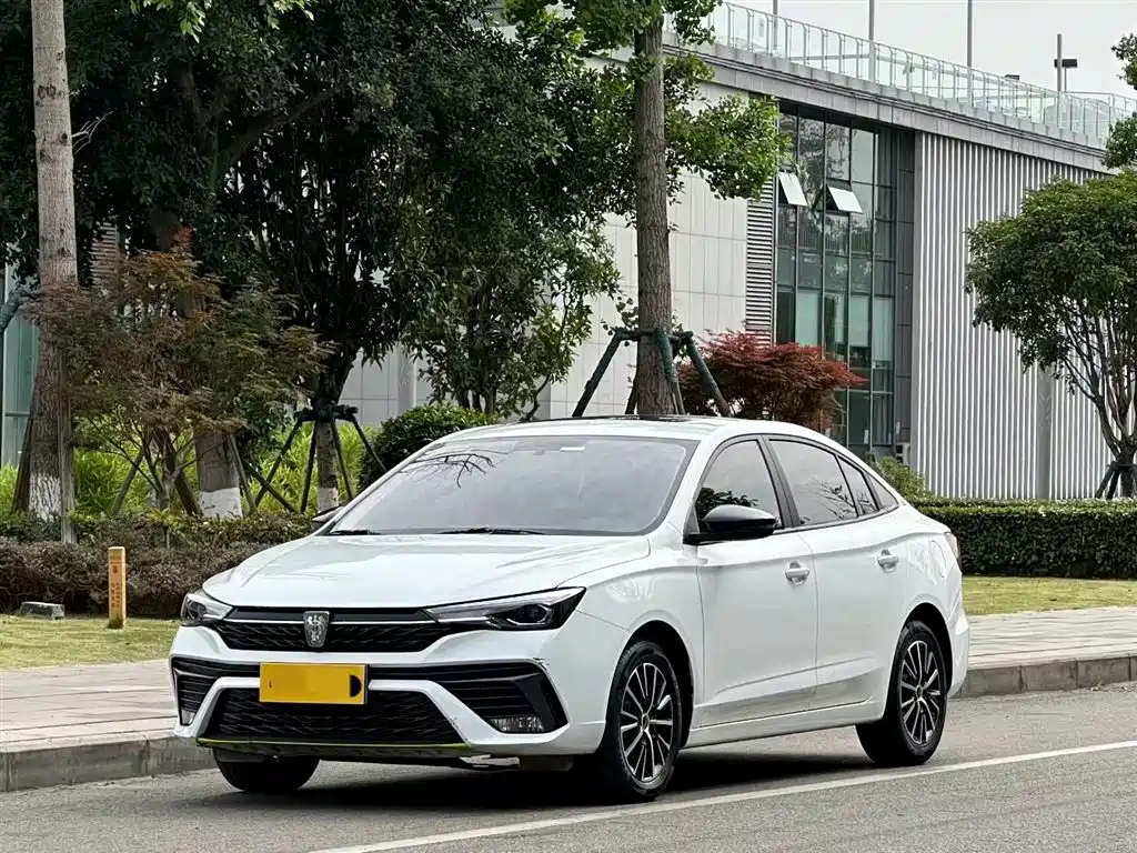 Roewe i5 2021 1.5L CVT Platinum Edition купить на сайте DeffCars