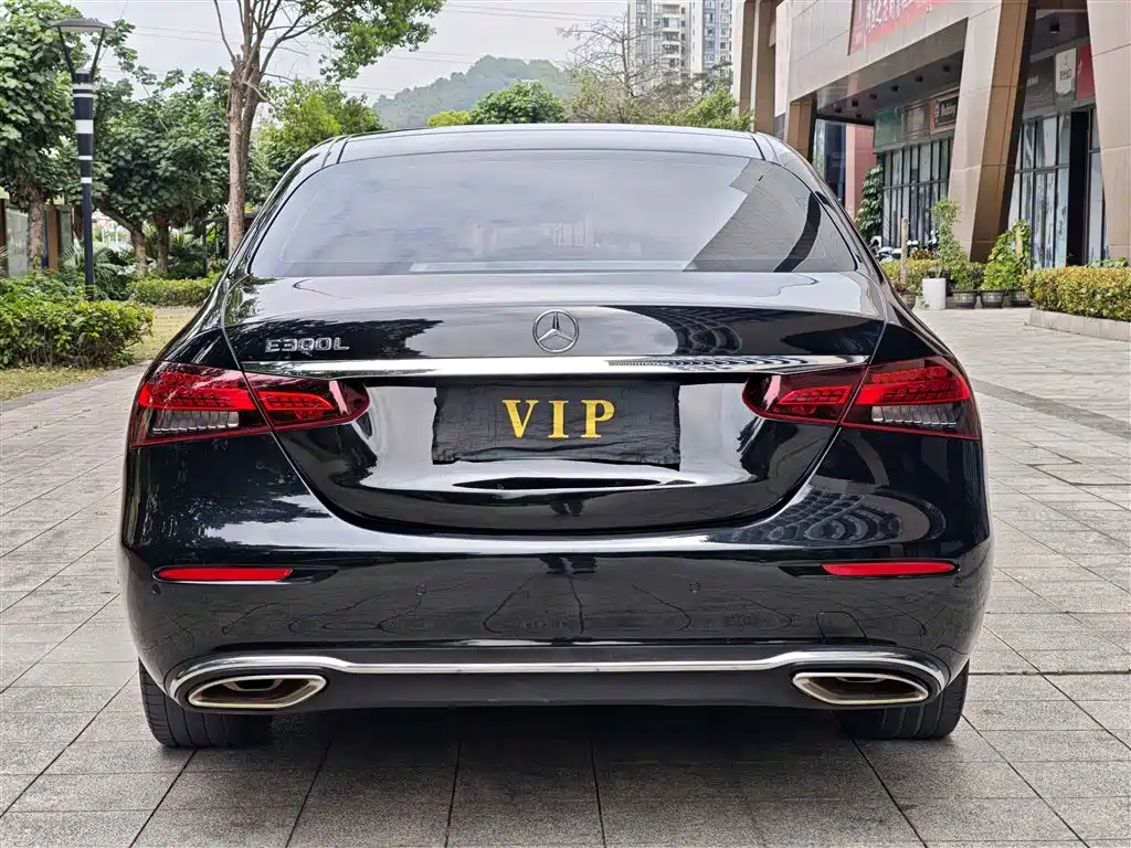 Mercedes-Benz E-Class 2023 E 300 L Luxury Model купить на сайте DeffCars