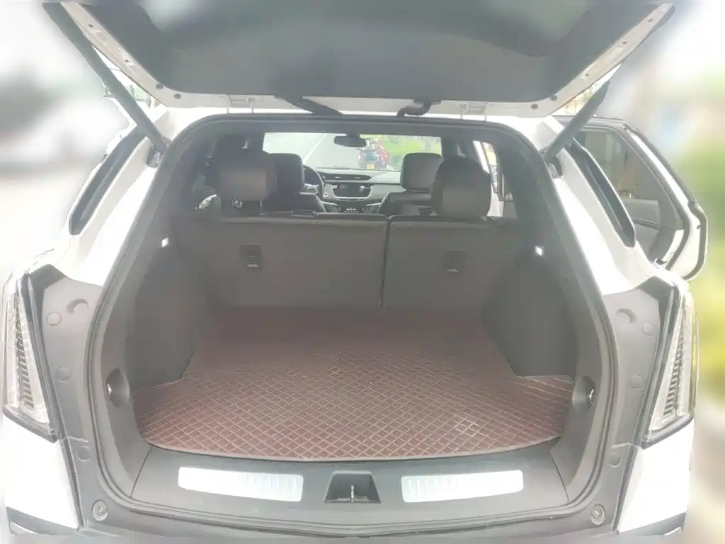 Cadillac XT5 2022 2.0T four-wheel drive premium model купить на сайте DeffCars