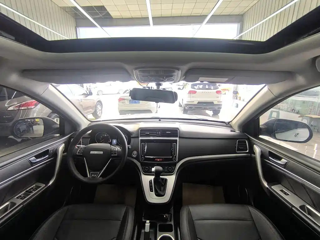 Haval M6 2019 1.5T DCT two-wheel drive value version National VI купить на сайте DeffCars