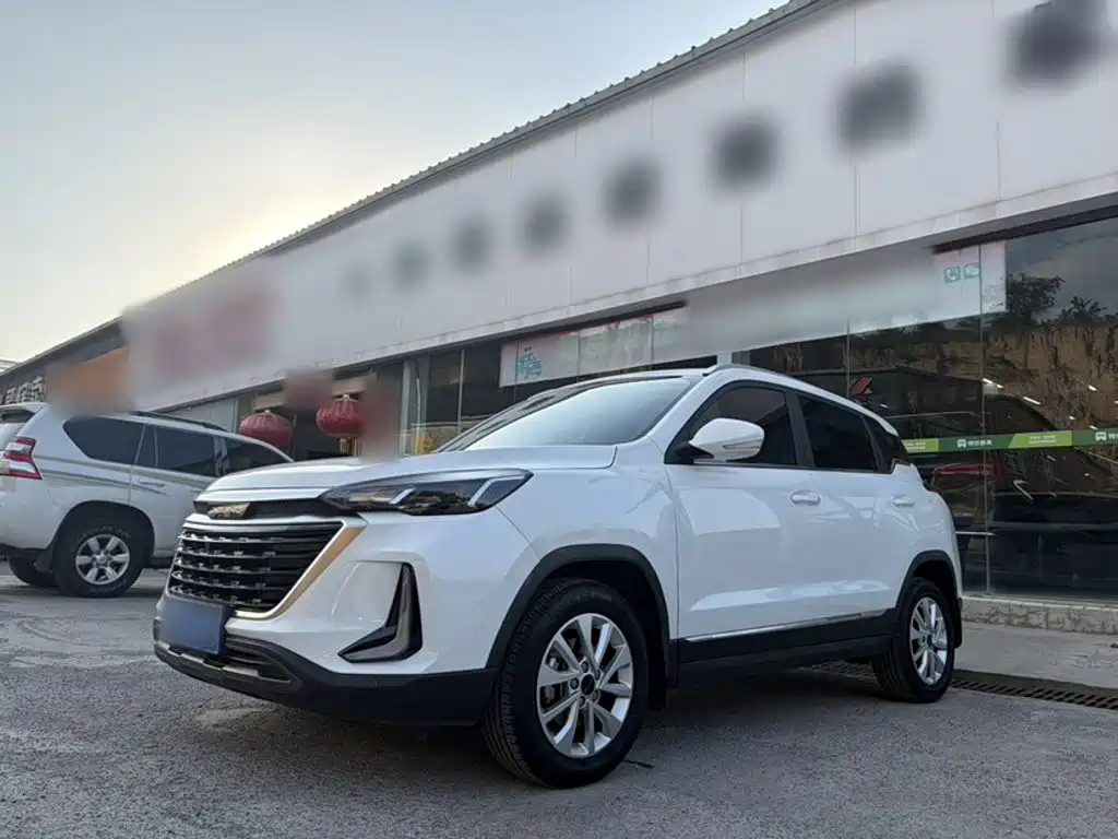 Beijing X3 2019 1.5T CVT Honor Edition купить на сайте DeffCars
