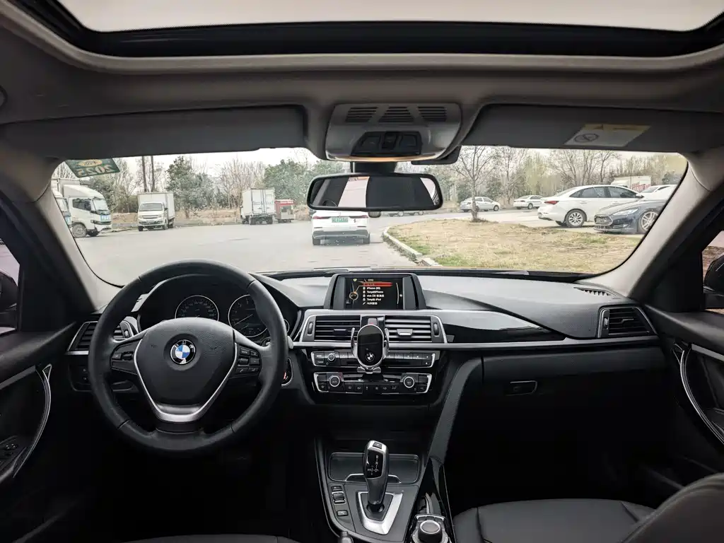 BMW 3 Series 2017 320Li xDrive Fashion купить на сайте DeffCars