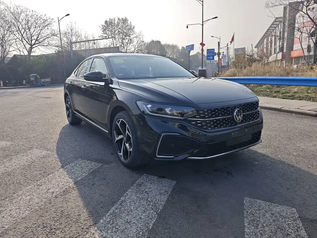 Passat 2026 Outstanding Model 330TSI Starry Sky Elite Edition купить на сайте DeffCars