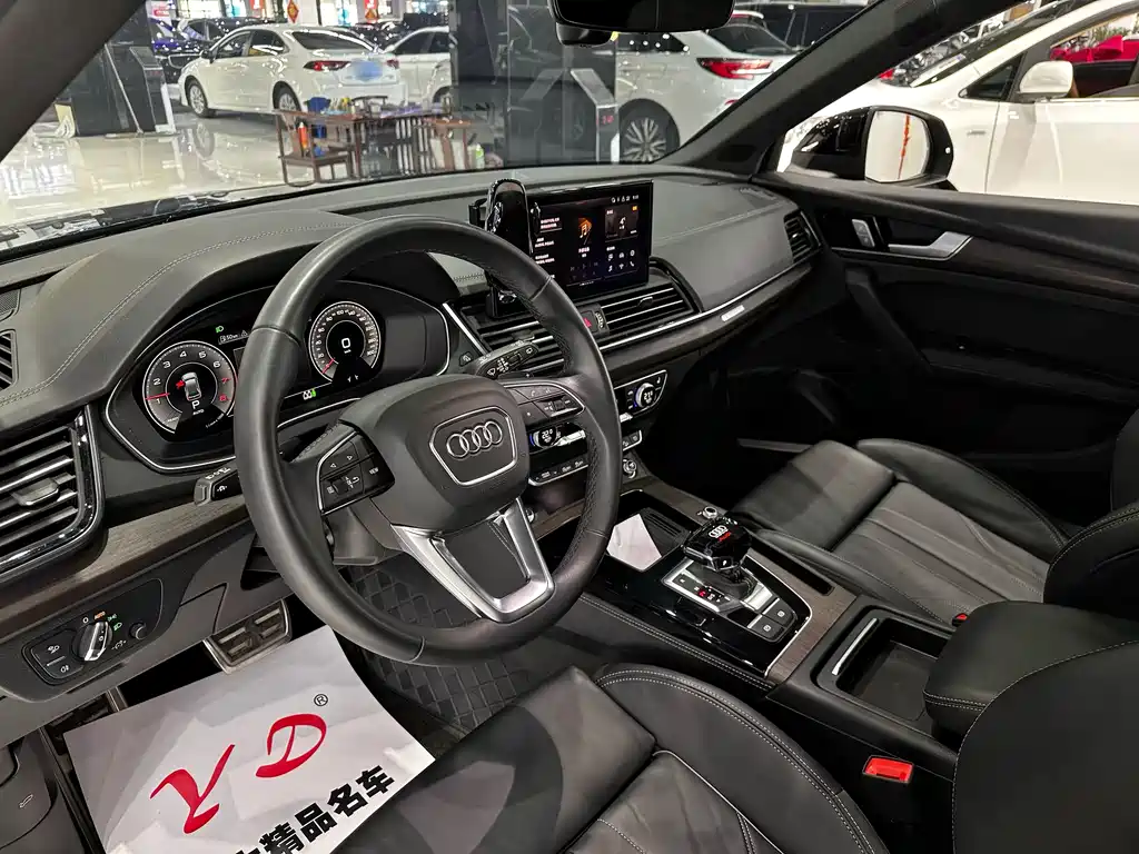 Audi Q5L 2024 45 TFSI Premium Dynamic Model купить на сайте DeffCars