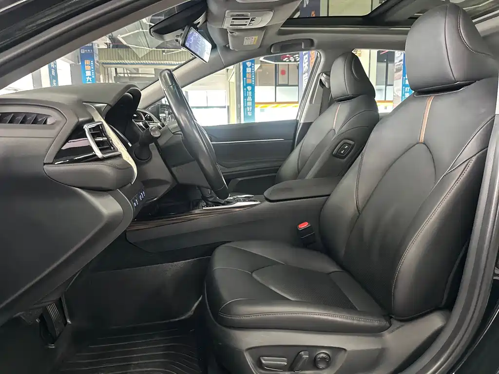 Camry 2019 2.5G Deluxe Edition National V купить на сайте DeffCars