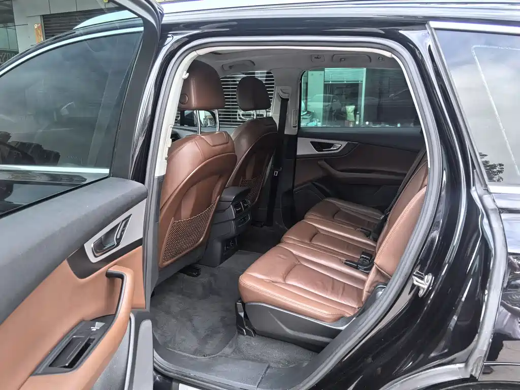 Audi Q7 2019 55 TFSI Technology купить на сайте DeffCars