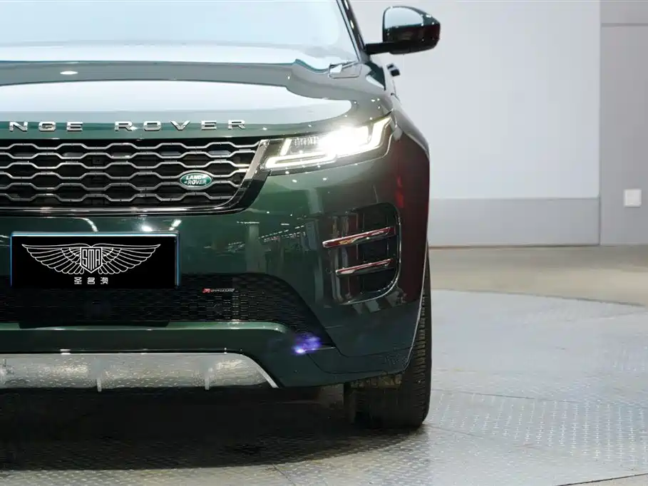 Range Rover Evoque 2022 Evoque L 249PS R-Dynamic Deluxe Edition купить на сайте DeffCars