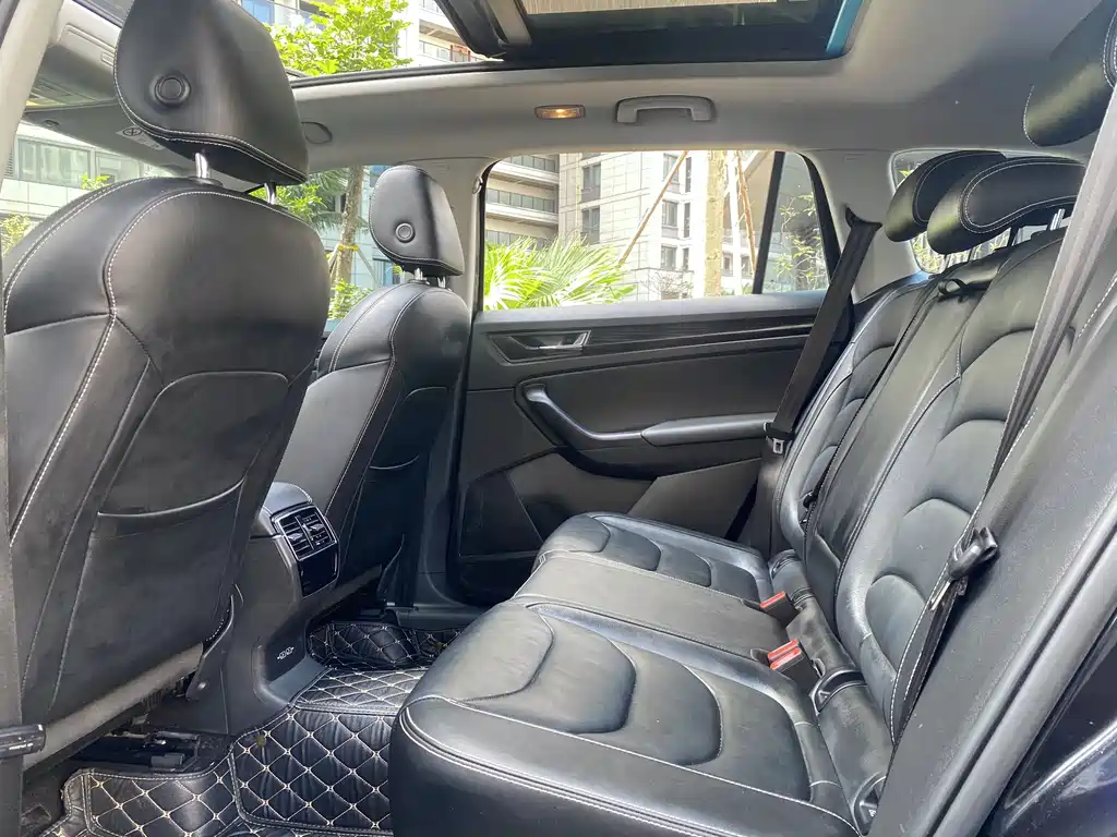 Kodiak 2020 TSI330 5-seater two-wheel drive luxury premium version купить на сайте DeffCars
