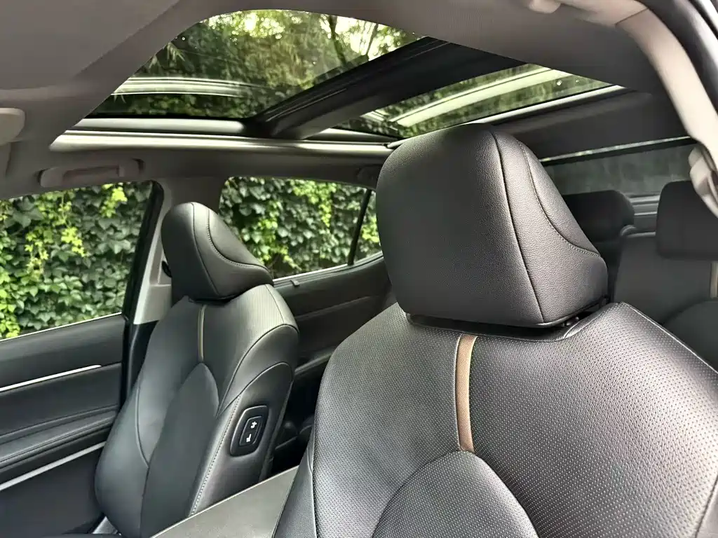 Camry 2023 2.5Q flagship version купить на сайте DeffCars