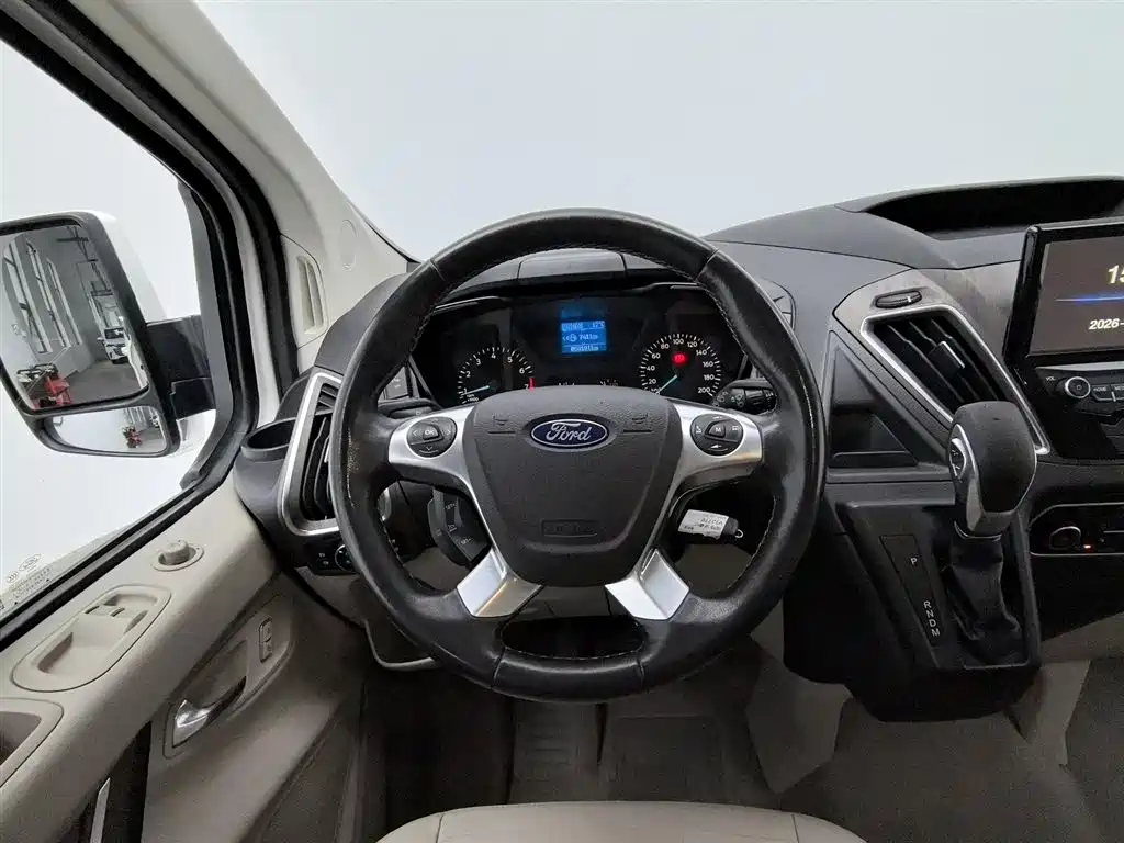 Tourio 2017 2.0T automatic refined version купить на сайте DeffCars