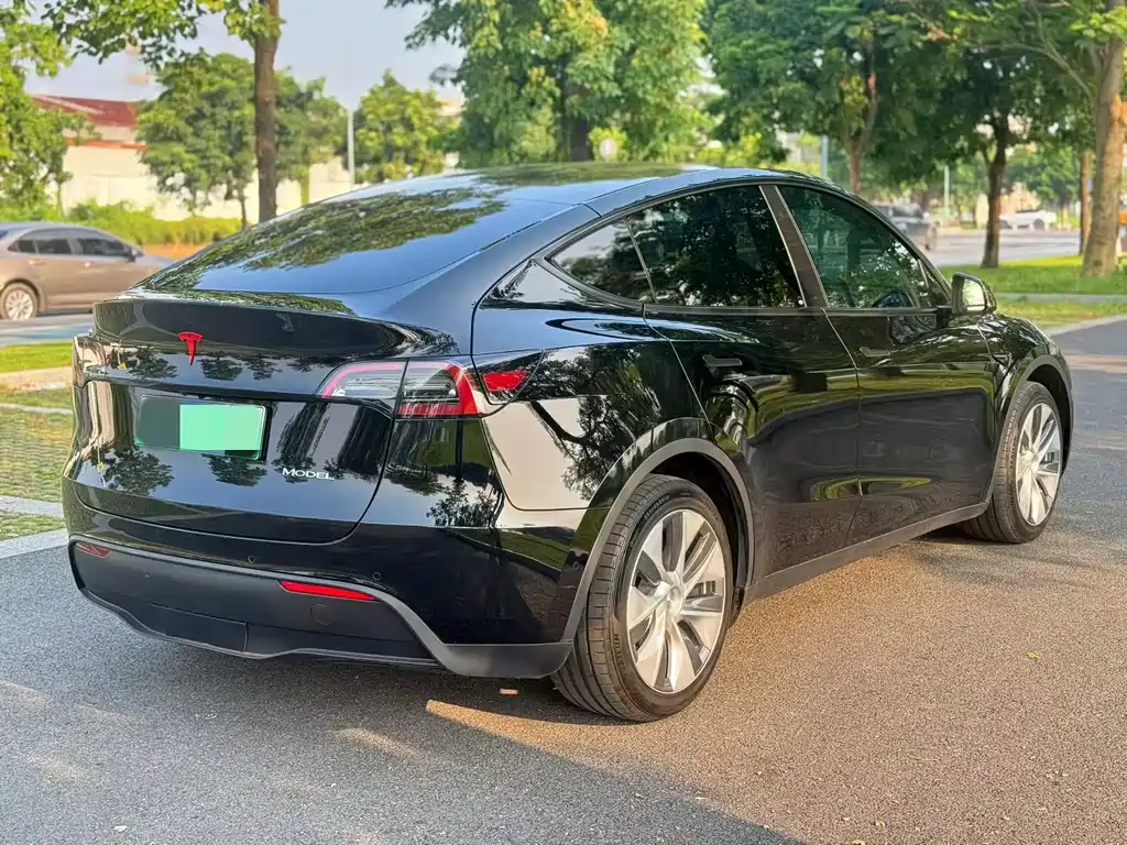 Model Y 2022 facelift rear-wheel drive version купить на сайте DeffCars
