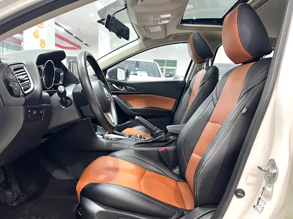 Mazda3 Angkesela 2016 sedan 1.5L automatic luxury model купить на сайте DeffCars