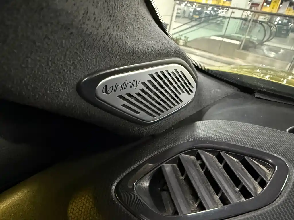 Lynk & Co 03 2022 03+ 2.0TD automatic wind control version купить на сайте DeffCars