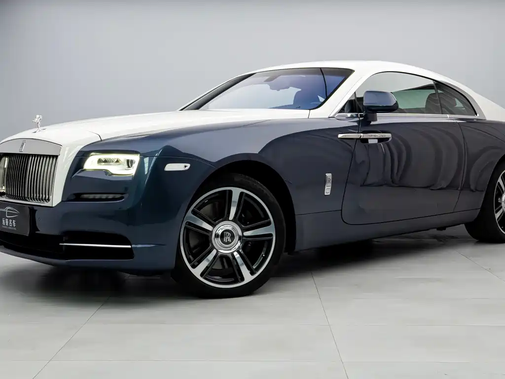 Phantom 2018 6.6T standard model купить на сайте DeffCars