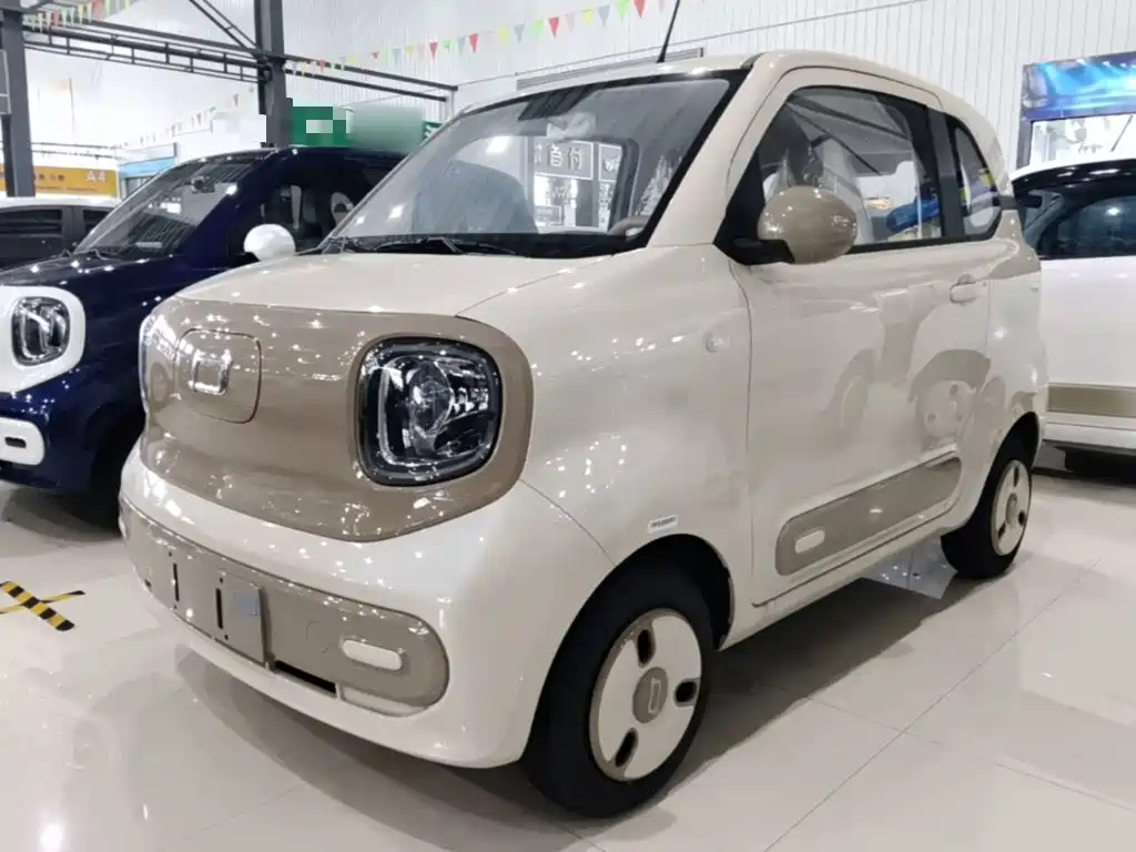 Bestune Pony 2026 model 222km colorful horse купить на сайте DeffCars
