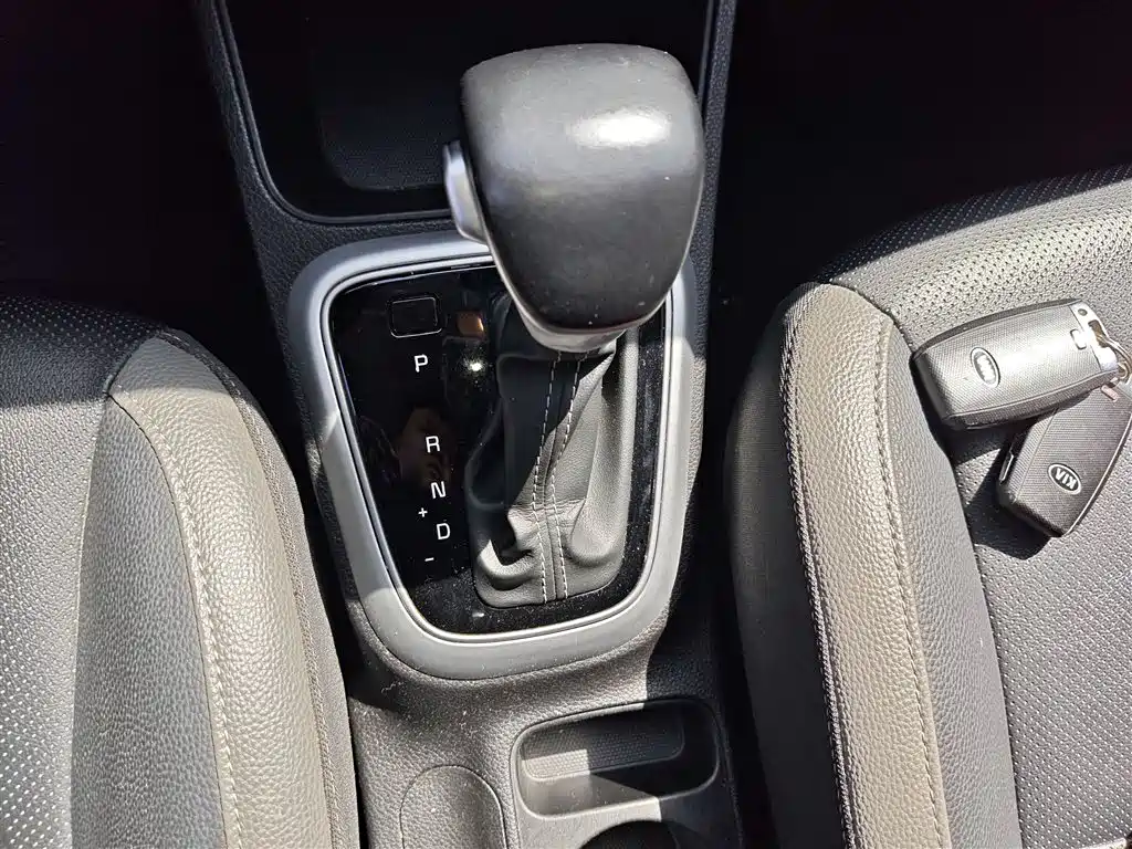 Yipao 2021 1.4L automatic fun version купить на сайте DeffCars