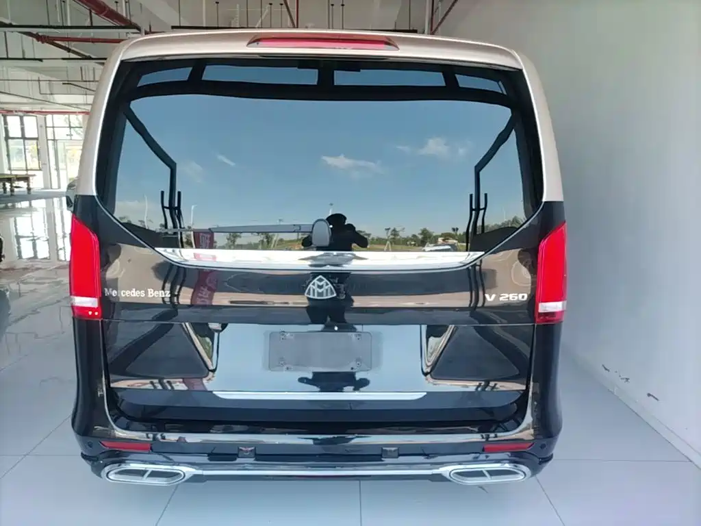 Mercedes-Benz V-Class 2021 V 260 Premium Edition купить на сайте DeffCars