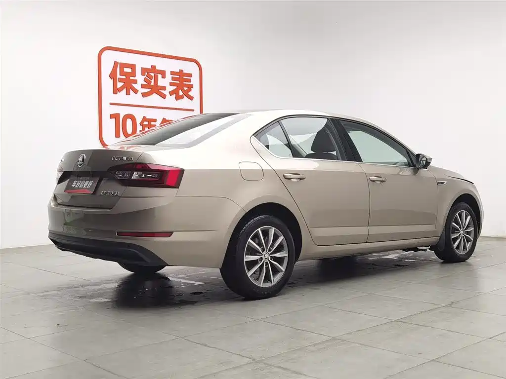 Octavia 2019 1.5L automatic comfort version купить на сайте DeffCars