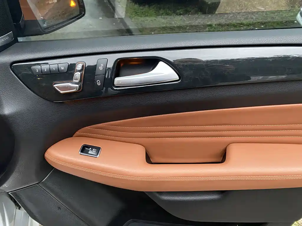 Mercedes-Benz GLE AMG 2017 AMG GLE 43 4MATIC купить на сайте DeffCars