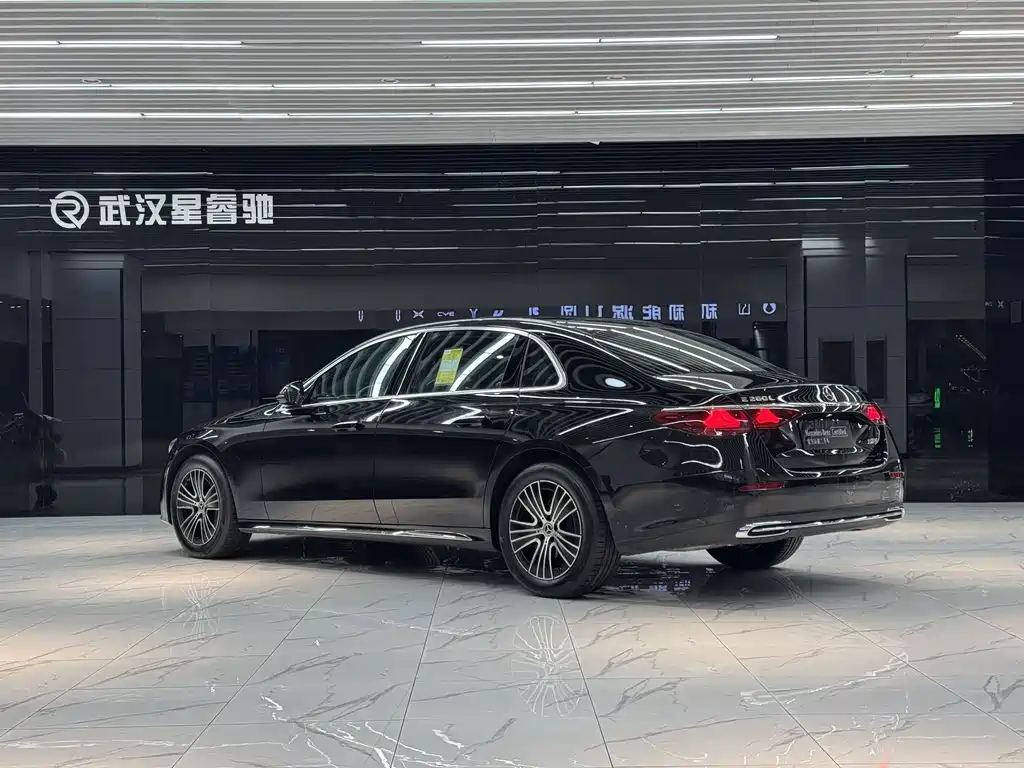 Mercedes E-Class 2026 Model E 260L купить на сайте DeffCars