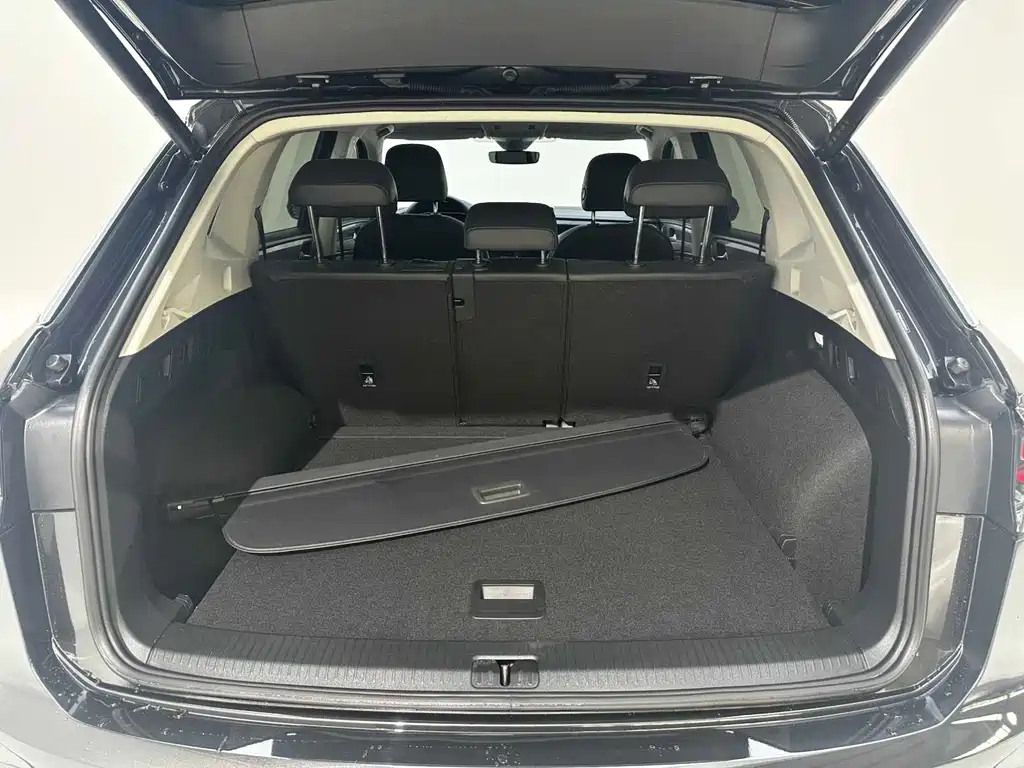 Tyron 2023 280TSI Deluxe Plus Advanced Edition купить на сайте DeffCars