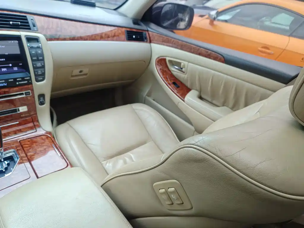 Crown 2007 3.0L Royal Saloon Navigation купить на сайте DeffCars