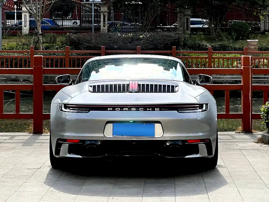 Porsche 911 2022 Targa 4S 3.0T купить на сайте DeffCars