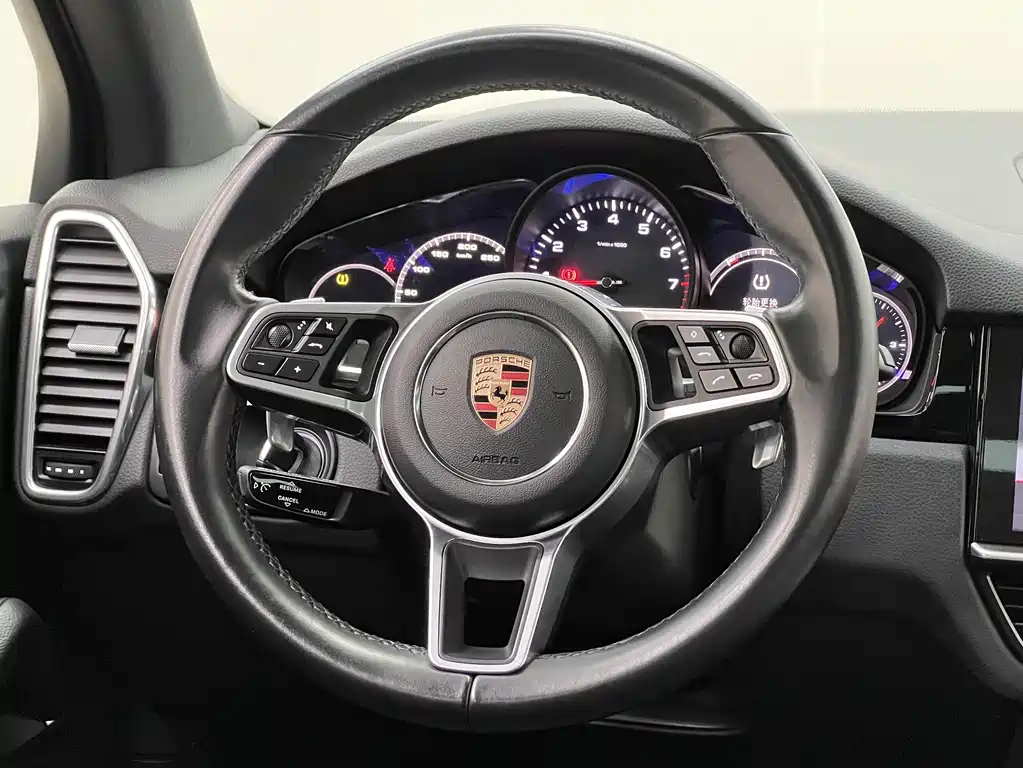 Cayenne 2019 Cayenne 3.0T купить на сайте DeffCars