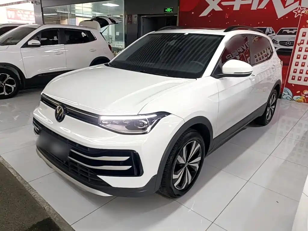 THARU 2025款 新锐 1.5L 锐意版 купить на сайте DeffCars