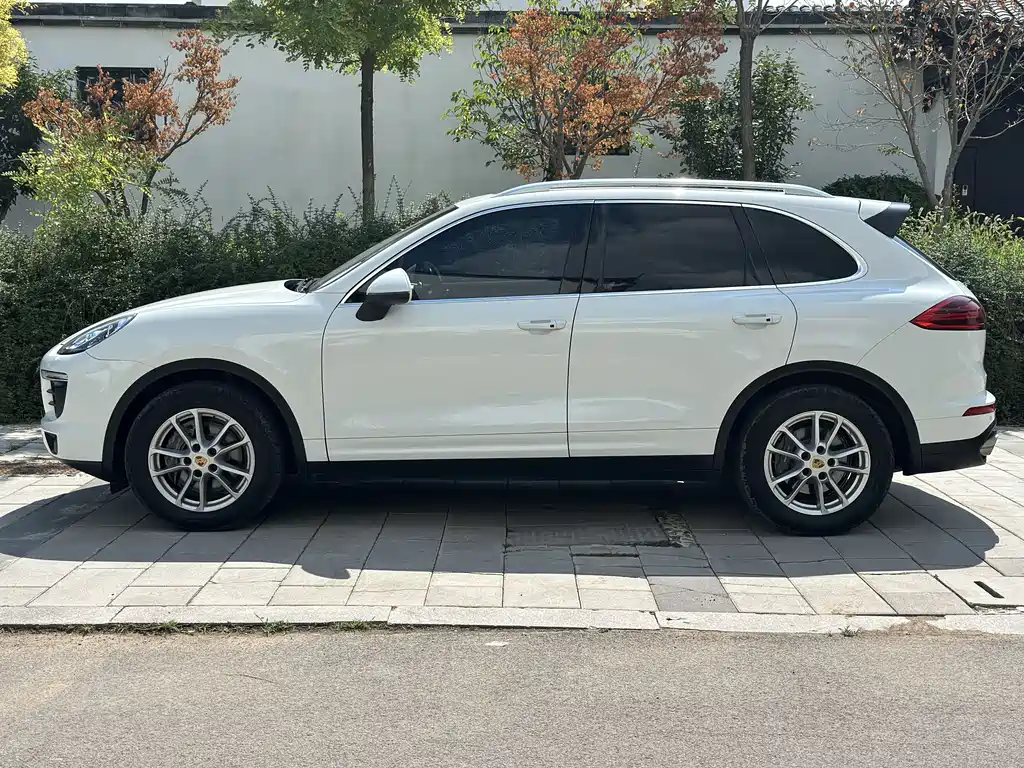 Cayenne 2015 Cayenne 3.0T купить на сайте DeffCars