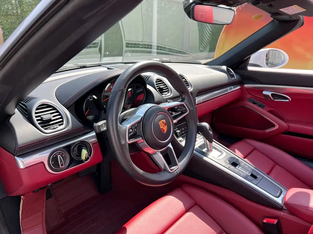 Porsche 718 2022 Boxster 2.0T купить на сайте DeffCars