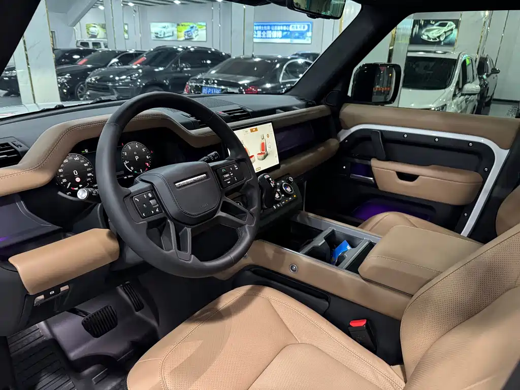 Land Rover Defender 2025 110 3.0T P400 X-Dynamic HSE купить на сайте DeffCars