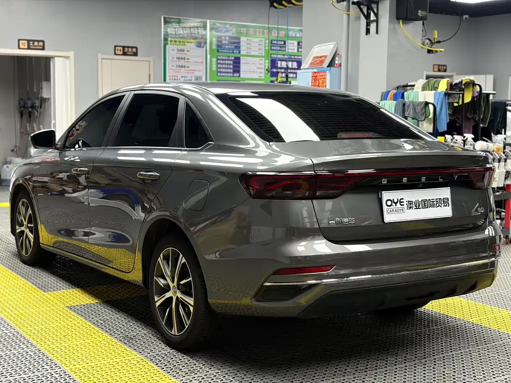 Emgrand 2022 4th generation 1.5L CVT flagship model купить на сайте DeffCars